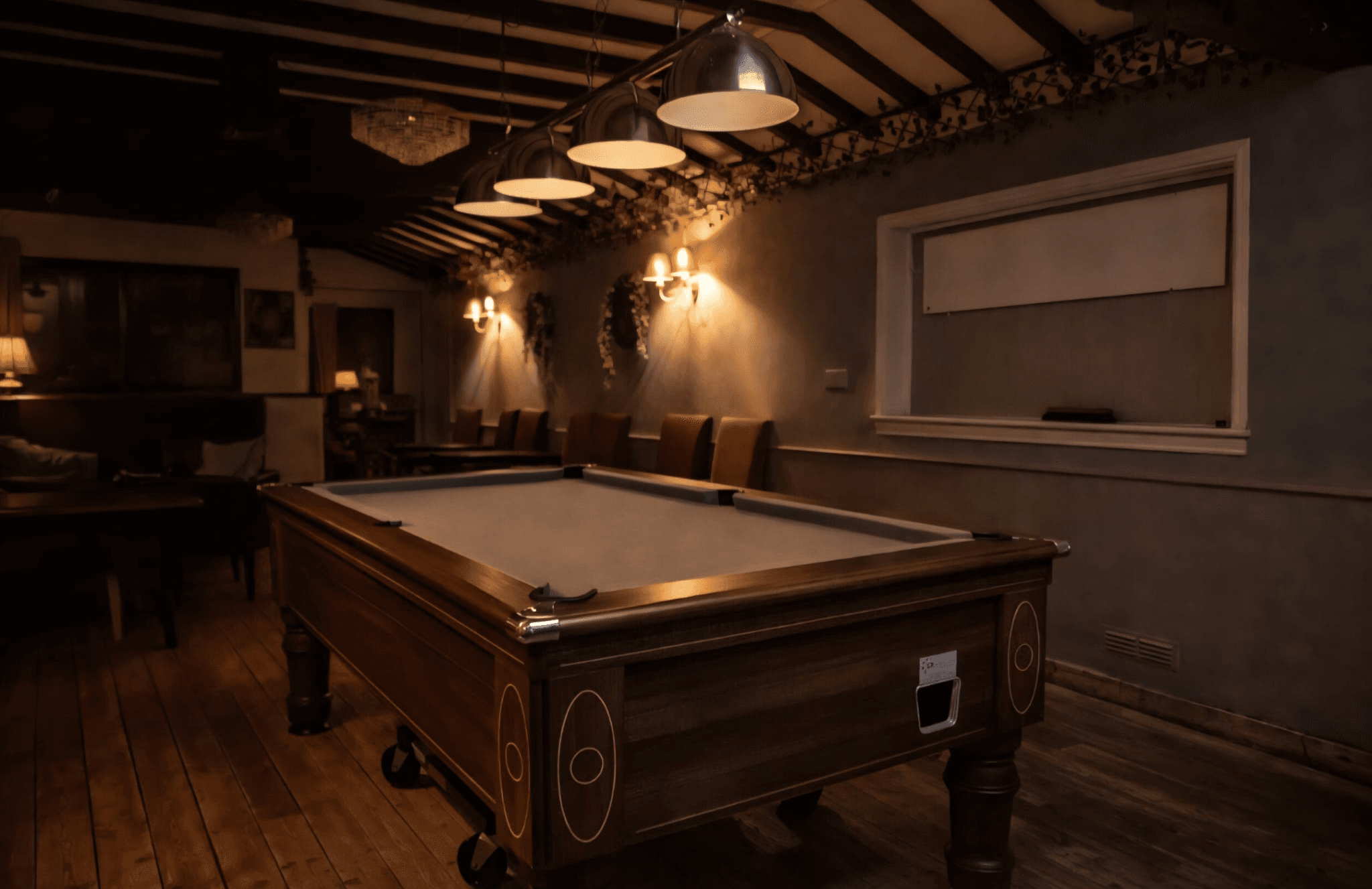 Warm pub atmosphere at The Bear Inn