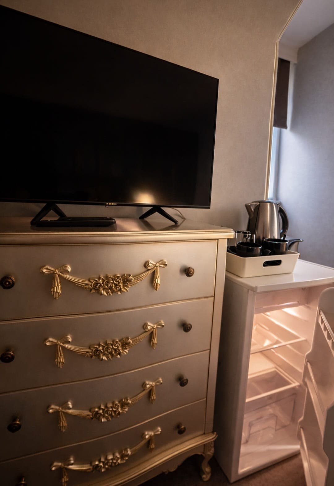 Master Suite - Image 4